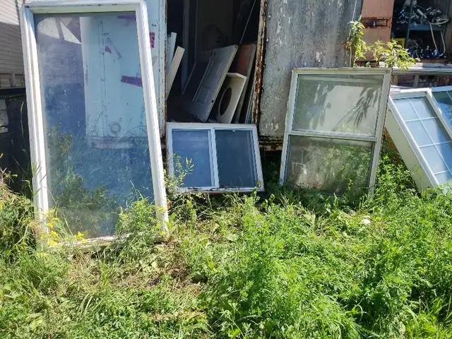 assorted windows65070972789635122