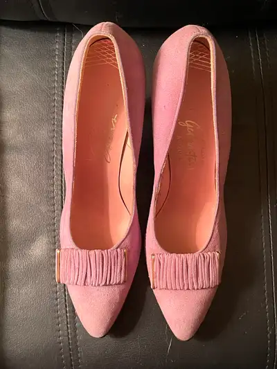 Goldwaters Arizona 1950s Heels, View more