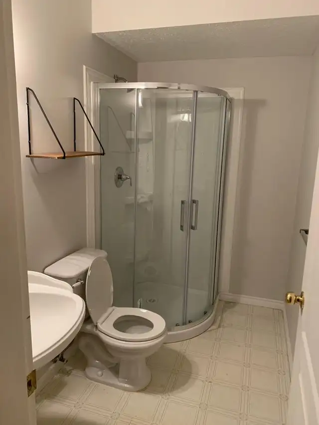Suite for rent in Long Term Rentals in Prince George - Image 2
