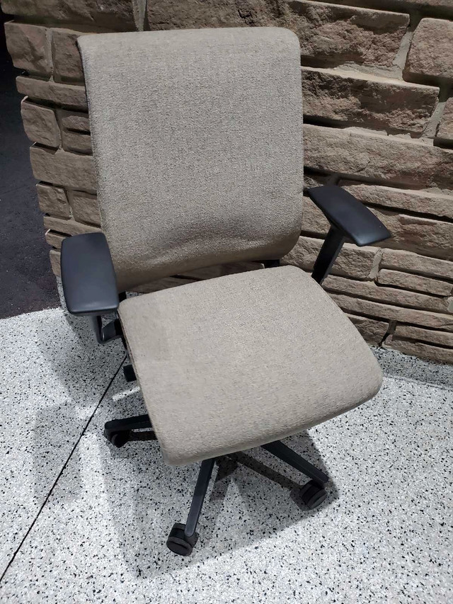 Steelcase Think Office Chair in Chairs & Recliners in Mississauga / Peel Region