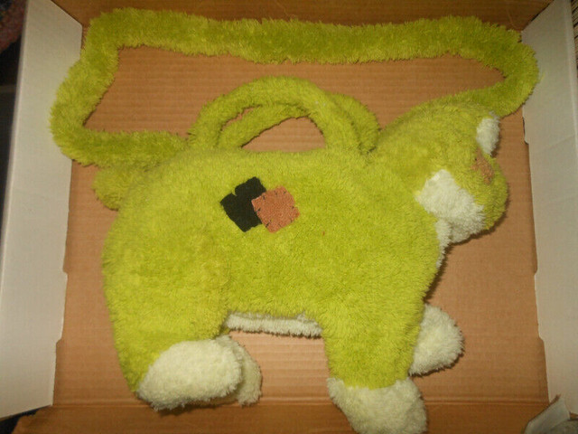 plush frog handbag dans Jouets et jeux  à Ville de Montréal - Image 2