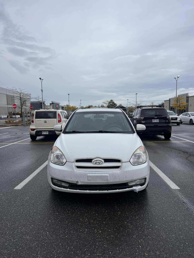 Hyundai Accent 2011 dans Autos et camions  à Longueuil/Rive Sud
