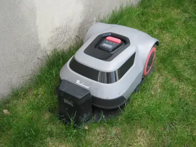 Tondeuse robotique Redroad (Anthbot) MGC500, View more