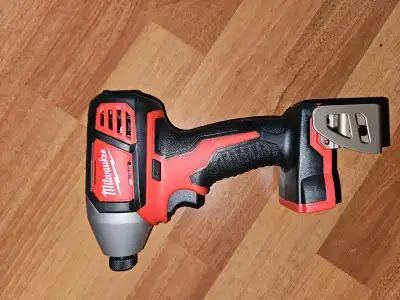 Milwuakee M18 1/4" Hex Impact Driver , View more