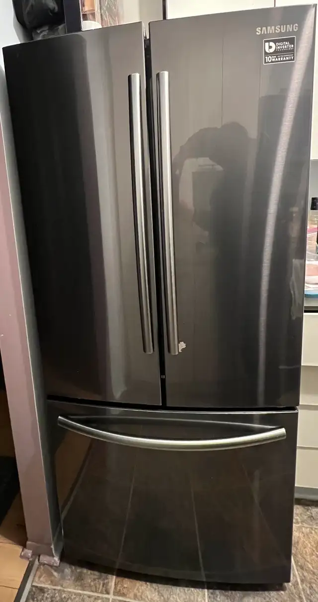 Réfrigérateur Samsung in Refrigerators in Laval / North Shore - Image 2