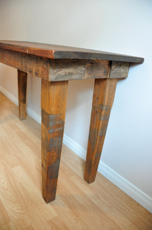 Rustic Barn-Board Table (Folk-Art circa 1990) in Other Tables in Bedford - Image 3