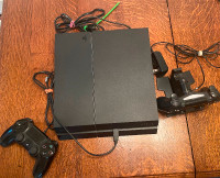 PS4 Sony PlayStation 4, 4 controllers, 2 chargers, 2 cameras