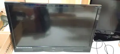 Vizio 42 inch SMART TV, View more