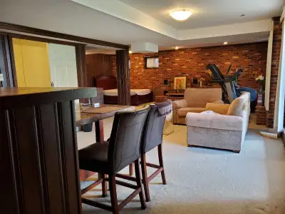 Beautiful and Specious Room In the main floor. Very quiet & Clean room for male only. Parking availa...