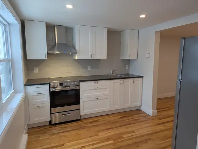 Renovated Bachelor Minutes from Downtown Ottawa, 10 St-Hyacinthe