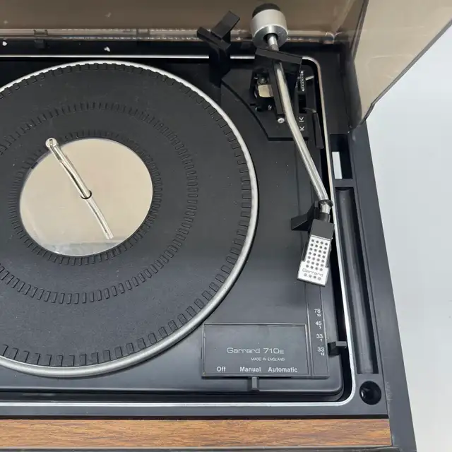 Vintage 1970s Garrard 710E Turntable Record Player For Parts in Stereo Systems & Home Theatre in City of Toronto - Image 9