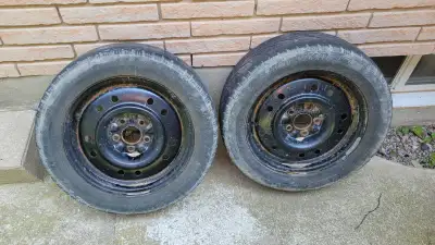 Selling these hubs...the rubber is bald and not good to use..it's just for the hubs only..I came fro...