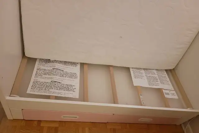 ikea baby crib and matress..etc in Cribs in Ottawa - Image 5