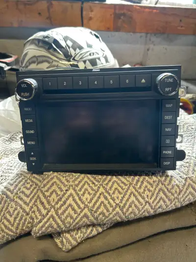 Ford Navigation Radio Came Out of a 2010 Ford Edge Will fit other Fords $50