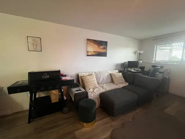 Pet Friendly - Huge 1-Bedroom + Den Apartment –  FOR RENT in Long Term Rentals in Kamloops - Image 4