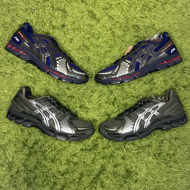 ASICS Gel-kayano 12.1 Kith Marvel Cpt America vs Guile W Comic  in Men's Shoes in City of Toronto - Image 4