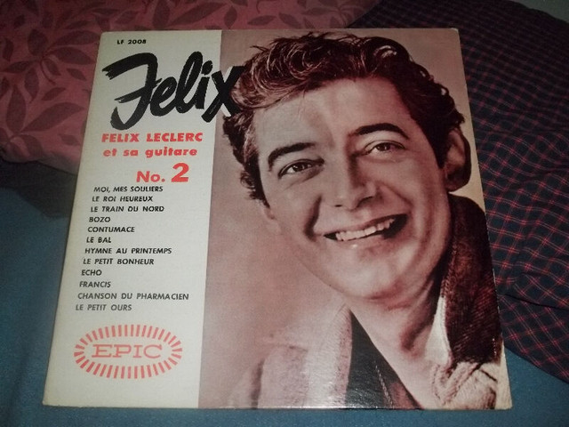 23 vinyles de Félix Leclerc à vendre . Photos sur demande . dans Art et objets de collection  à Laval/Rive Nord - Image 3