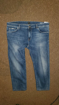 Jeans Hugo Boss Stretch Maine Taille 40" et Longueur 28"