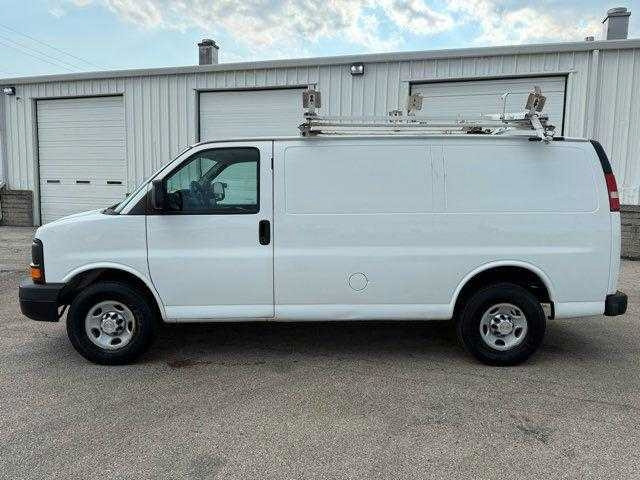 2013 Chevy 3500 Express Van in Cars & Trucks in Edmonton - Image 2
