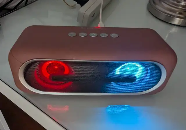 Bluetooth Speaker FM Radio535274774406123525