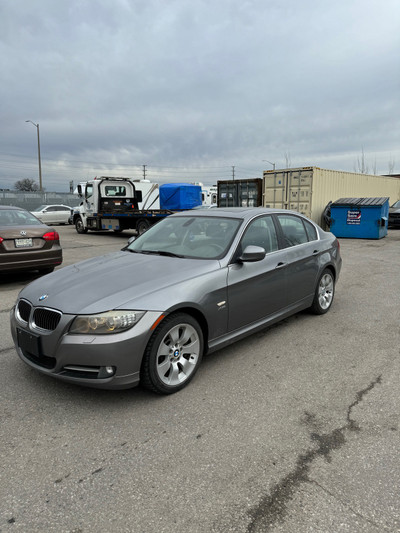 2011 BMW 335xi Manual - Perfect Condition