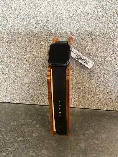 44MM Apple Watch Series 4 LTE (23234531), View more
