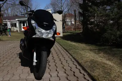 2013 Honda PCX153cc New clutch bearings & drive belt. Fresh oil change done. In great condition both...
