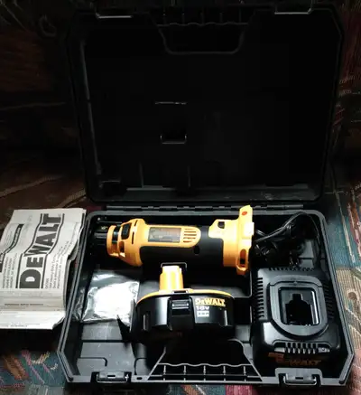 DEWALT 18V CUT OUT TOOL KIT, View more