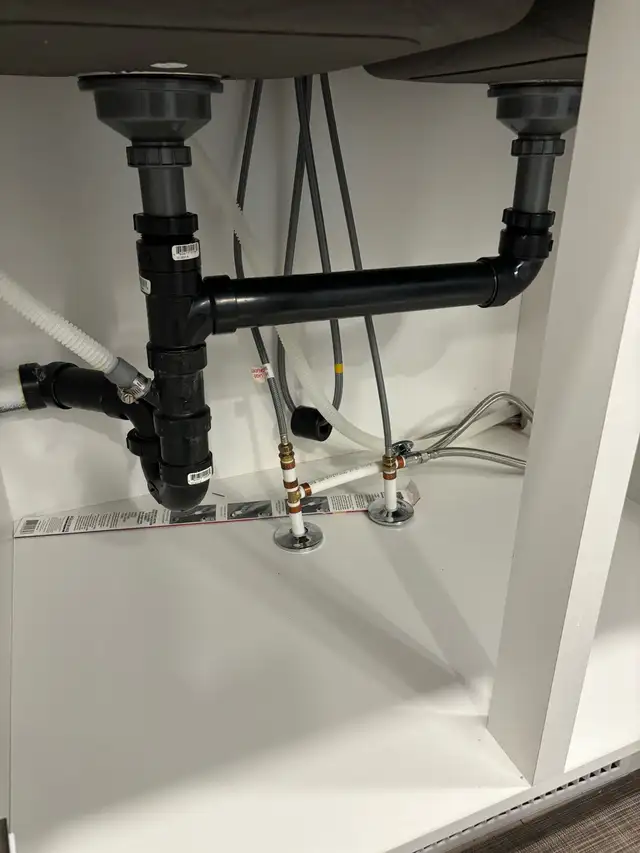 Plumber needed? Look no further!64750347542786120