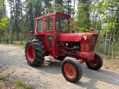 Runs well. Fully functioning with a 3 point hitch and 3 auxiliary’s. New head gasket, coolant pump,...