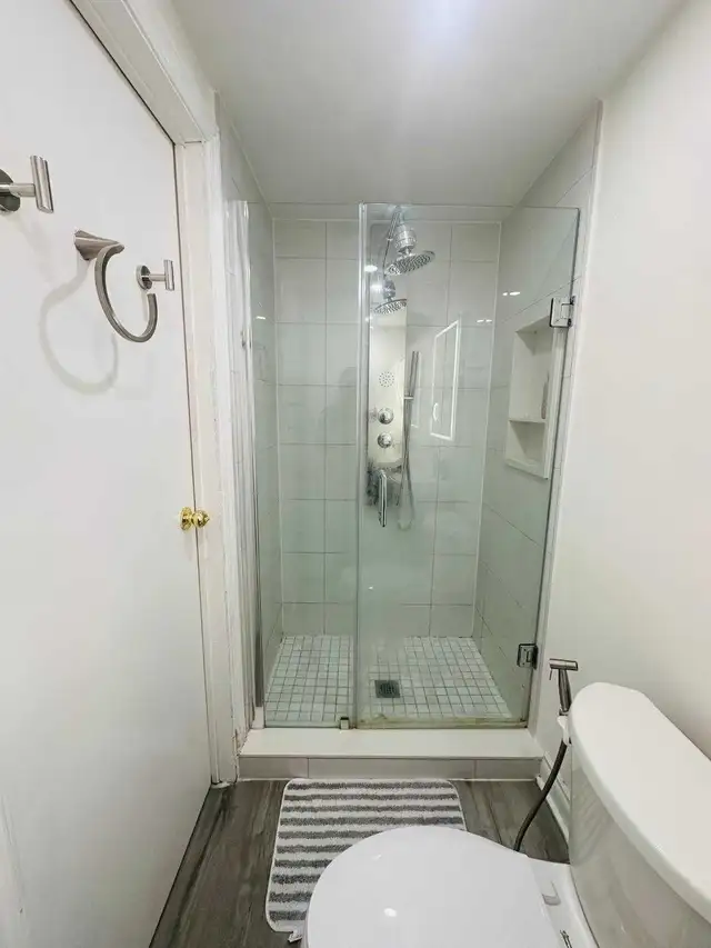 Fully Furnished Basement. Ideal for Couple ( Prefer Vegetarian) in Long Term Rentals in Mississauga / Peel Region - Image 10
