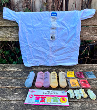 Tulip Brand Neon Tie Dye Kit + White T-Shirt (Small Youth)