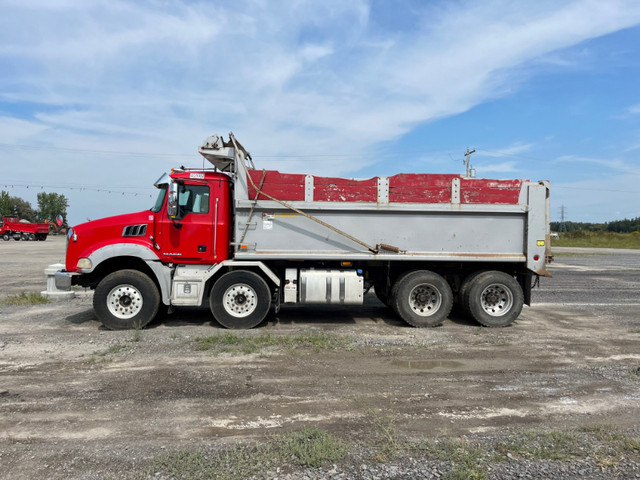 Mack truck dans Camions lourds  à Ouest de l’Île - Image 4