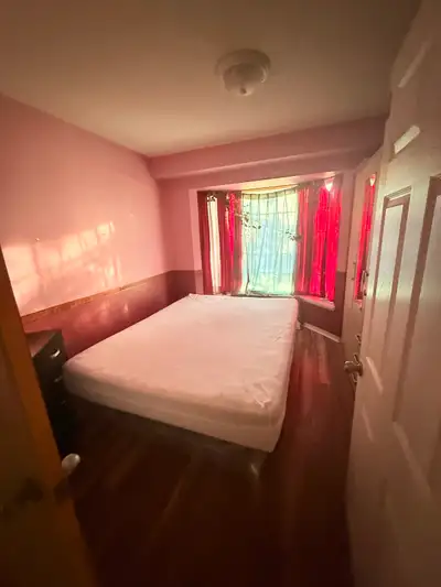 Private Room for Rent – All Inclusive Close to Sheridan college Price $600 Available- September Clea...