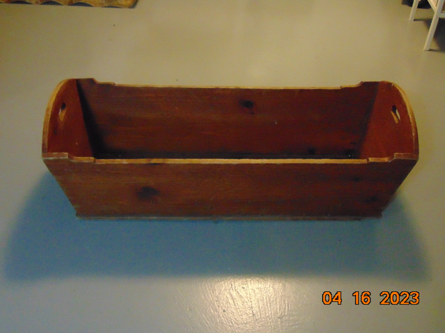 WOODEN CRADLE in Other in Owen Sound