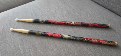 AEROSMITH DRUM STICK FROM DISNEY ROLLER COASTER RIDE, View more
