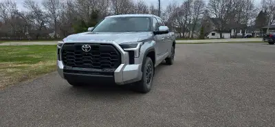 Selling my 2023 Toyota Tundra Limited with TRD Off-Road package in excellent condition. ✔ Only 37,00...