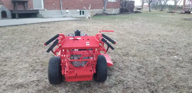 32" Ferris Hydro-Walk Mower in Lawnmowers & Leaf Blowers in Kitchener / Waterloo - Image 6