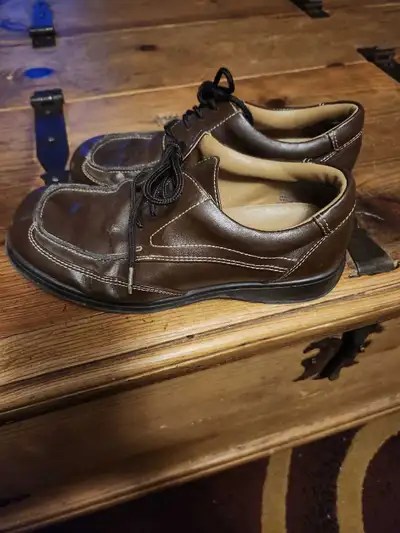 boys brown dress shoes (size 2 1/2), View more