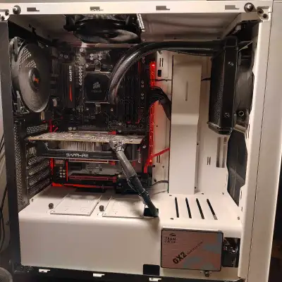This computer in pristine condition. Was used for some gaming (League of legends, World of Warcraft,...