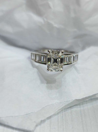 14k White Gold 2.50 CTW  Emerald Cut Moissanite Ring,D-VVS1