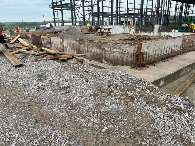 Straight Line Concrete 597781464220313604