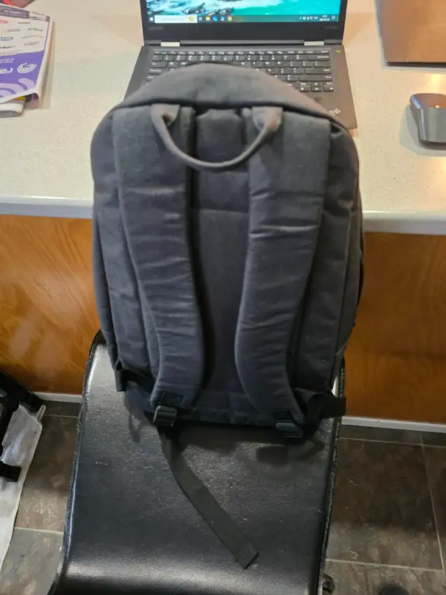 LENOVO  X1  CARBON   I 7  COME NEUF in Laptops in Victoriaville - Image 6