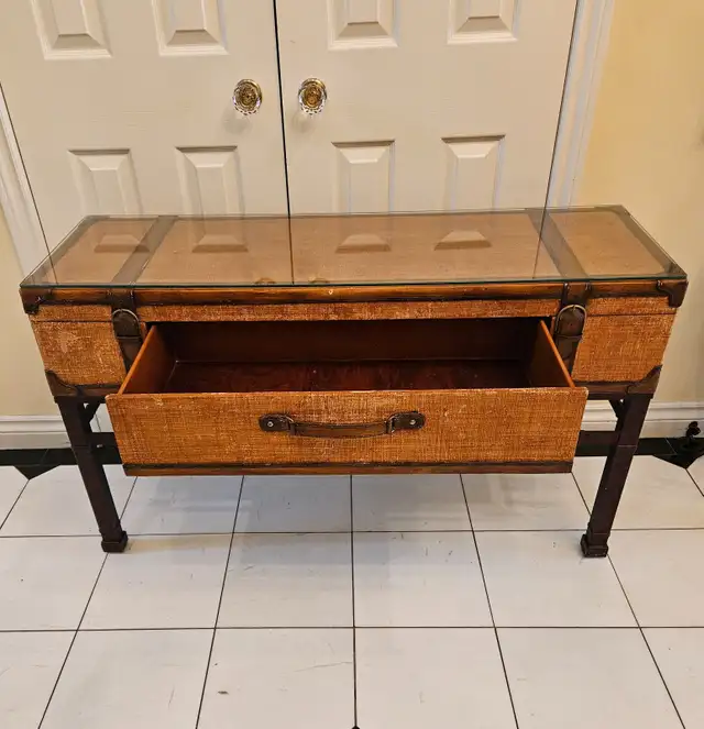 VTG STILES BROTHERS STYLE STEAMER SAFARI WICKER TABLE / CONSOLE in Coffee Tables in City of Toronto - Image 9