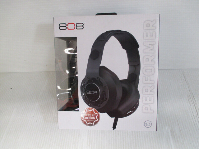 RCA 808-Performer Over-Ear Headphones -New in box in Headphones in Abbotsford - Image 2
