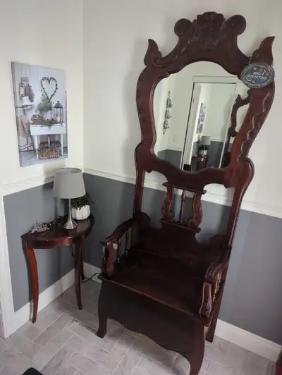 Meubles. Bureau Chaise Miroir antique ancien Chiffonnier, View more
