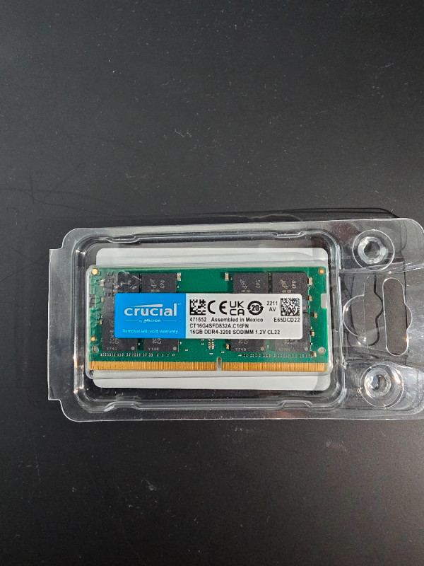 Crucial 16GB DDR4 3200MHz PC4-25600 SODIMM Laptop Memory GENUINE dans Cartes-mémoires et clés USB  à Laval/Rive Nord - Image 2