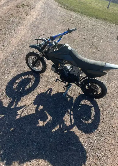 1500 obo 110cc apollo db25 was a 70cc ended pulling it out an putting a brand new 110 engine in not...