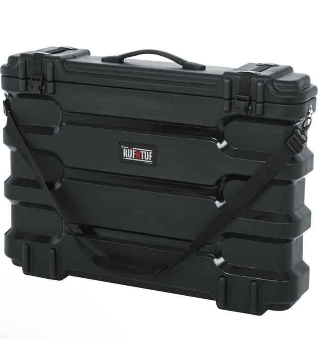 RUFNTUF ROTO - 27-32” LCD/LED/Monitor Case – Black - Made in Can in Video & TV Accessories in Mississauga / Peel Region