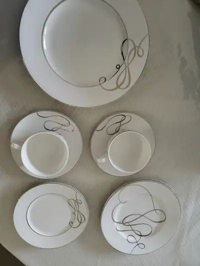 China dining set for 2 people,  10 pieces, from Mikasa , new , View more